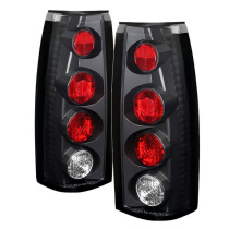 Chevy C/K Series 1500-3500 88-98 / Sierra 88-98 / Blazer 92-94 / Suburban 92-99 / Tahoe 94-99 / Escalade 99-00 Euro-style Bakljus - Svarta Spyder Auto